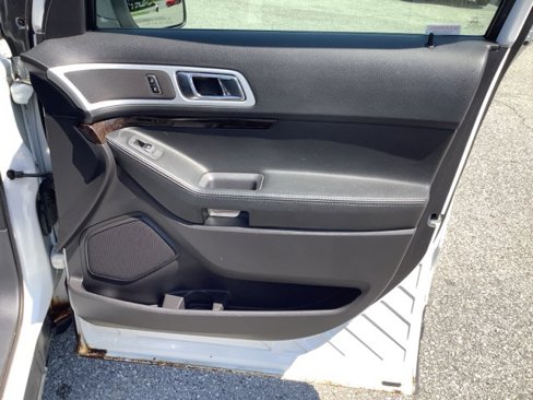 Used 2011 Ford Explorer Limited w/ 301A Rapid Spec Order Code image 20