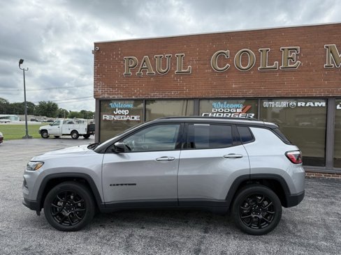 Used 2022 Jeep Compass Altitude w/ Convenience Group image 8
