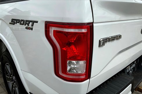 Used 2017 Ford F150 XLT w/ Equipment Group 302A Luxury image 23