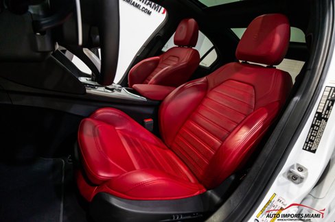 Used 2022 Alfa Romeo Giulia Veloce image 48