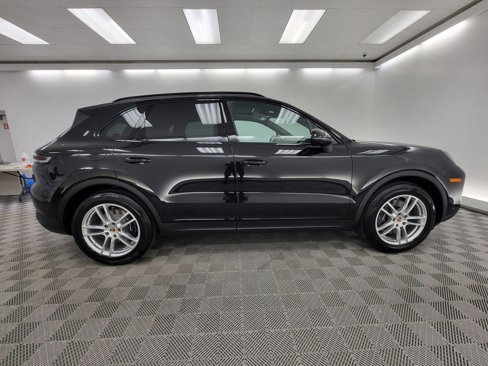 New 2026 Porsche Cayenne image 11
