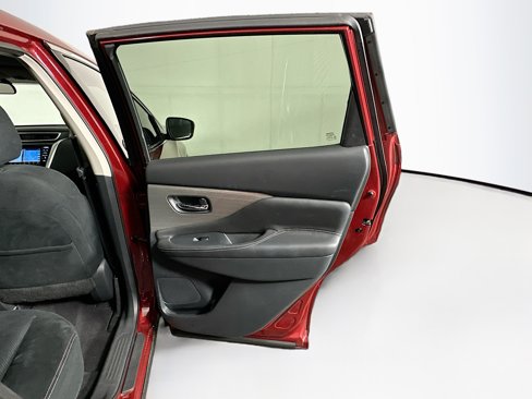 Used 2018 Nissan Murano S image 28