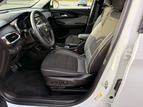 Used 2023 Chevrolet TrailBlazer LT image 10