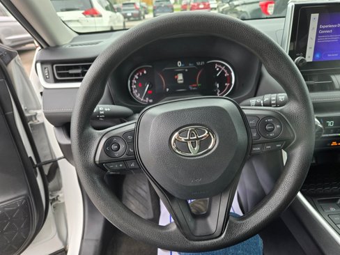 Used 2024 Toyota RAV4 XLE image 10