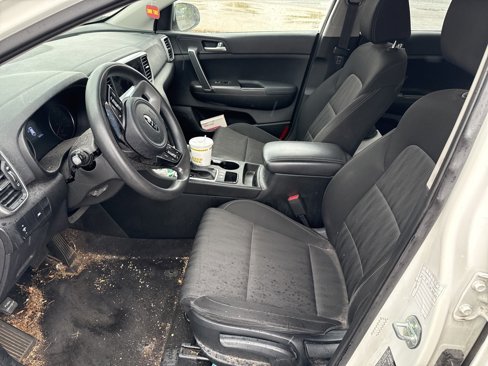 Used 2021 Kia Sportage LX image 8