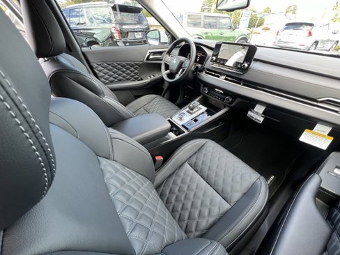 Used 2024 Mitsubishi Outlander SEL image 7