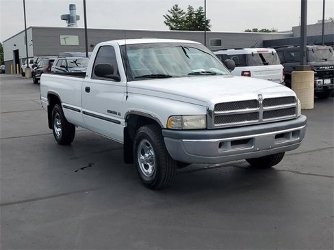 Used 1999 Dodge Ram 1500 Truck 2WD Regular Cab image 2