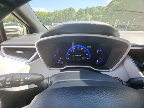 Used 2021 Toyota Corolla XSE image 16