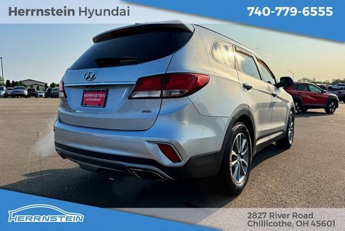 Used 2017 Hyundai Santa Fe SE image 31