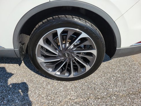 Used 2020 Lincoln Aviator Reserve w/ Equipment Group 202A image 8