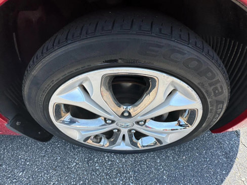 Used 2013 Hyundai Elantra GT w/ Touch & Go Pkg image 38