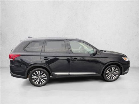 Used 2020 Mitsubishi Outlander ES image 4