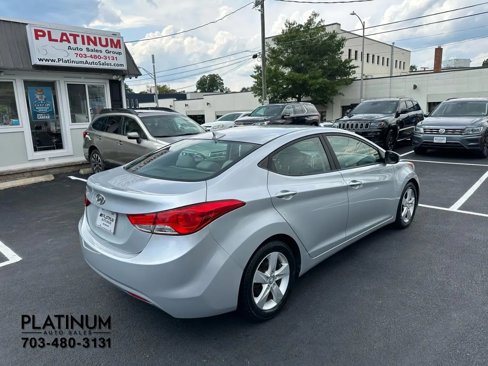 Used 2013 Hyundai Elantra GLS image 4