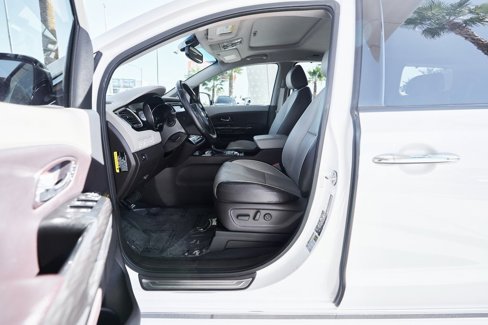 Used 2016 Kia Sedona SX Limited image 15
