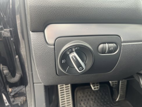 Used 2012 Volkswagen GTI 4-Door image 48