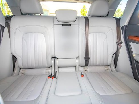 Used 2022 Audi Q5 2.0T Premium w/ Convenience Package image 46