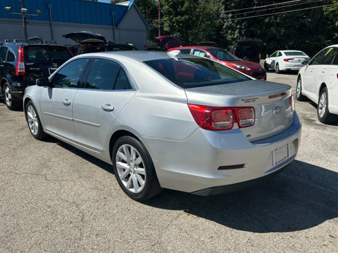 Used 2015 Chevrolet Malibu LT image 10