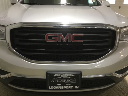 Used 2019 GMC Acadia SLE w/ LPO, Floor Liner Package image 24