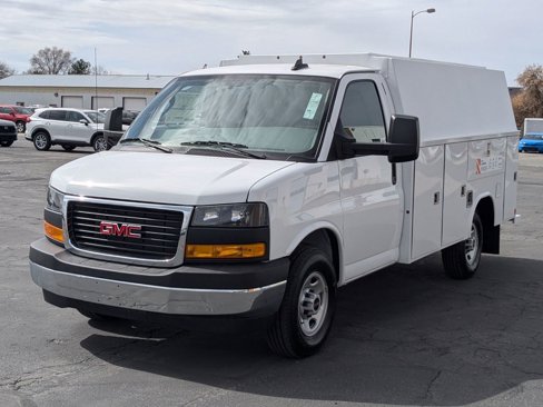 New 2025 GMC Savana 3500 w/ Power Convenience Package image 7