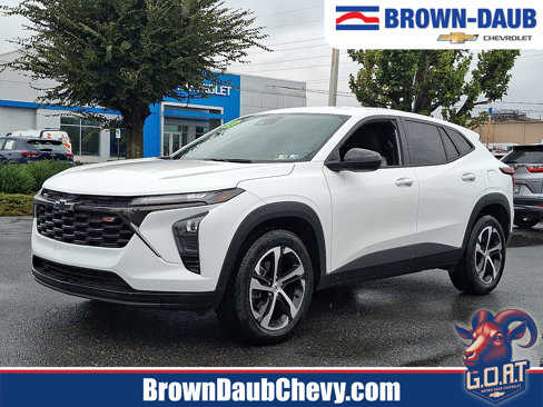 Certified 2024 Chevrolet Trax RS w/ Driver Confidence Package image 1