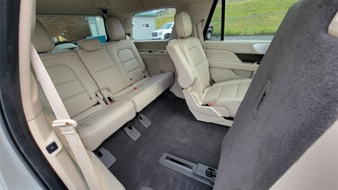 Used 2019 Lincoln Navigator Reserve image 47