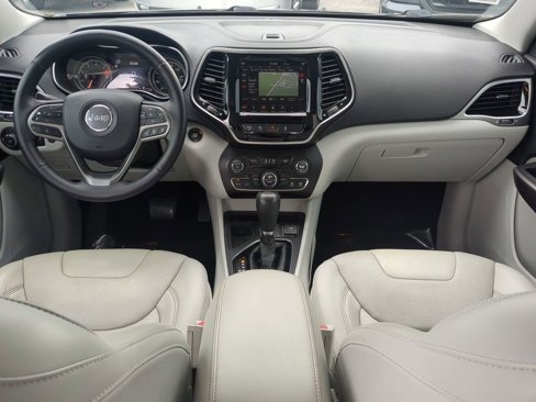 Used 2019 Jeep Cherokee Limited w/ Luxury Group image 14