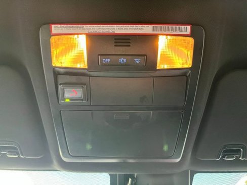 Used 2021 Toyota Tacoma TRD Sport w/ Technology Package image 31