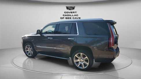 Used 2017 Cadillac Escalade Luxury image 6