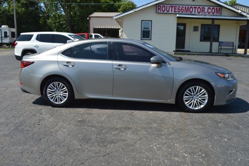 Used 2016 Lexus ES 350 w/ Accessory Package 2 image 8