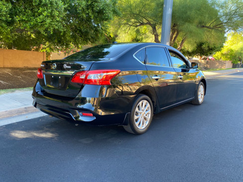 Used 2019 Nissan Sentra SV image 3