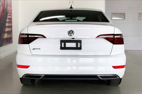 Used 2021 Volkswagen Jetta R-Line image 5