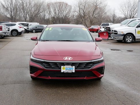 New 2025 Hyundai Elantra SEL image 8