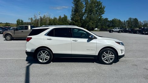 Used 2019 Chevrolet Equinox Premier image 2