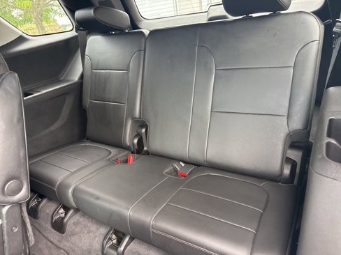 Used 2019 Chevrolet Traverse Premier image 12