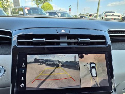 Used 2022 Hyundai Tucson Limited image 6
