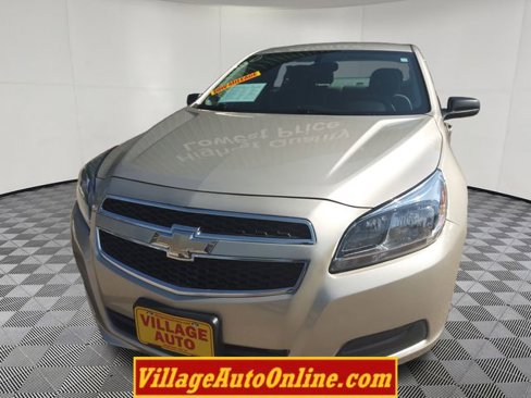 Used 2013 Chevrolet Malibu LS image 16