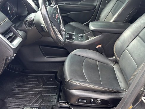 Used 2019 GMC Terrain SLT image 15