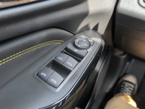 New 2025 Chevrolet Trax LT w/ LT Convenience Package image 10