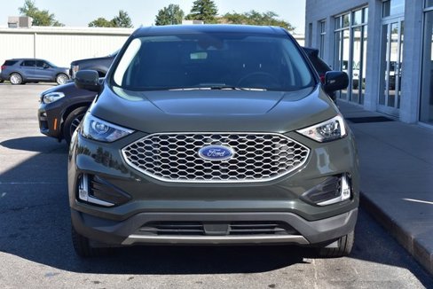 Used 2023 Ford Edge SEL w/ Convenience Package image 8