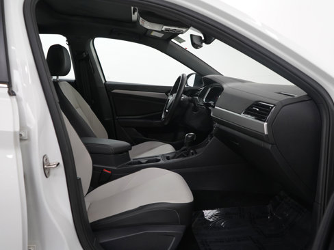 Used 2021 Volkswagen Jetta R-Line image 10