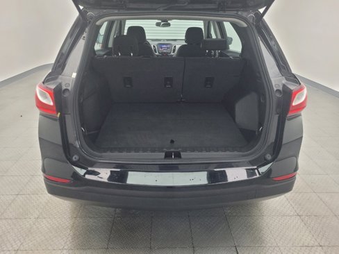 Used 2020 Chevrolet Equinox LS image 29