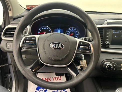 Used 2020 Kia Sorento LX image 43