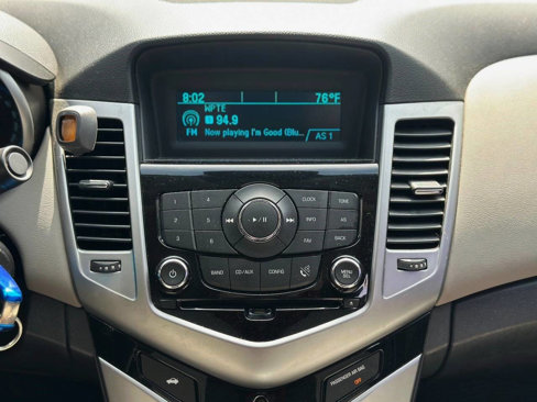 Used 2015 Chevrolet Cruze LS image 15