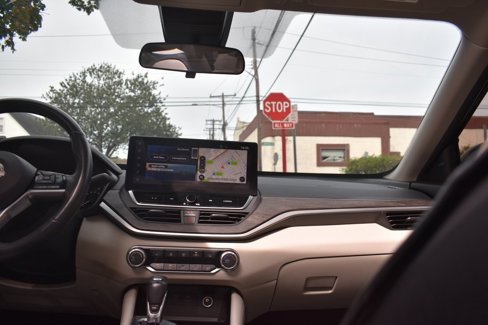 Used 2023 Nissan Altima 2.5 SV w/ SV Premium Package image 31