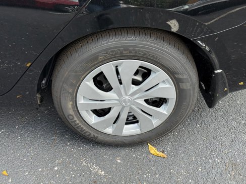 New 2025 Nissan Versa S w/ Trunk Package image 10