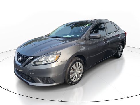 Used 2019 Nissan Sentra S image 3
