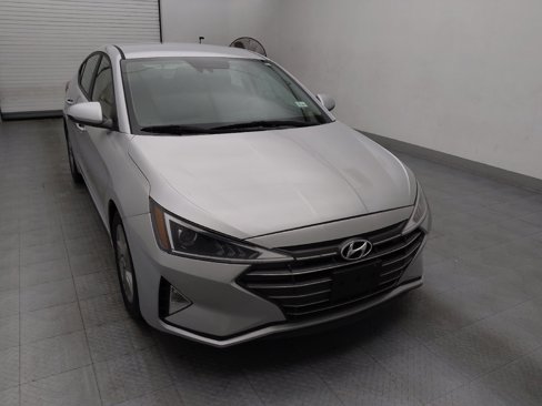 Used 2019 Hyundai Elantra SEL image 14
