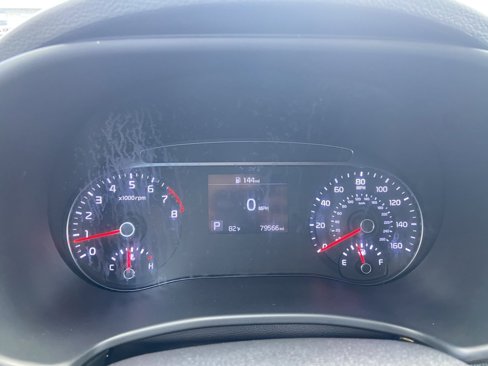 Used 2022 Kia Soul LX image 12