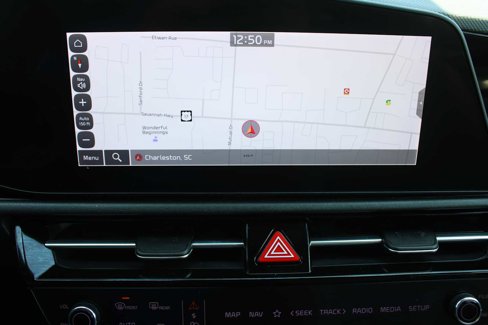 Certified 2023 Kia Niro EX Touring image 46