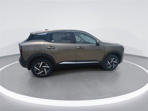 New 2025 Nissan Kicks SV image 9